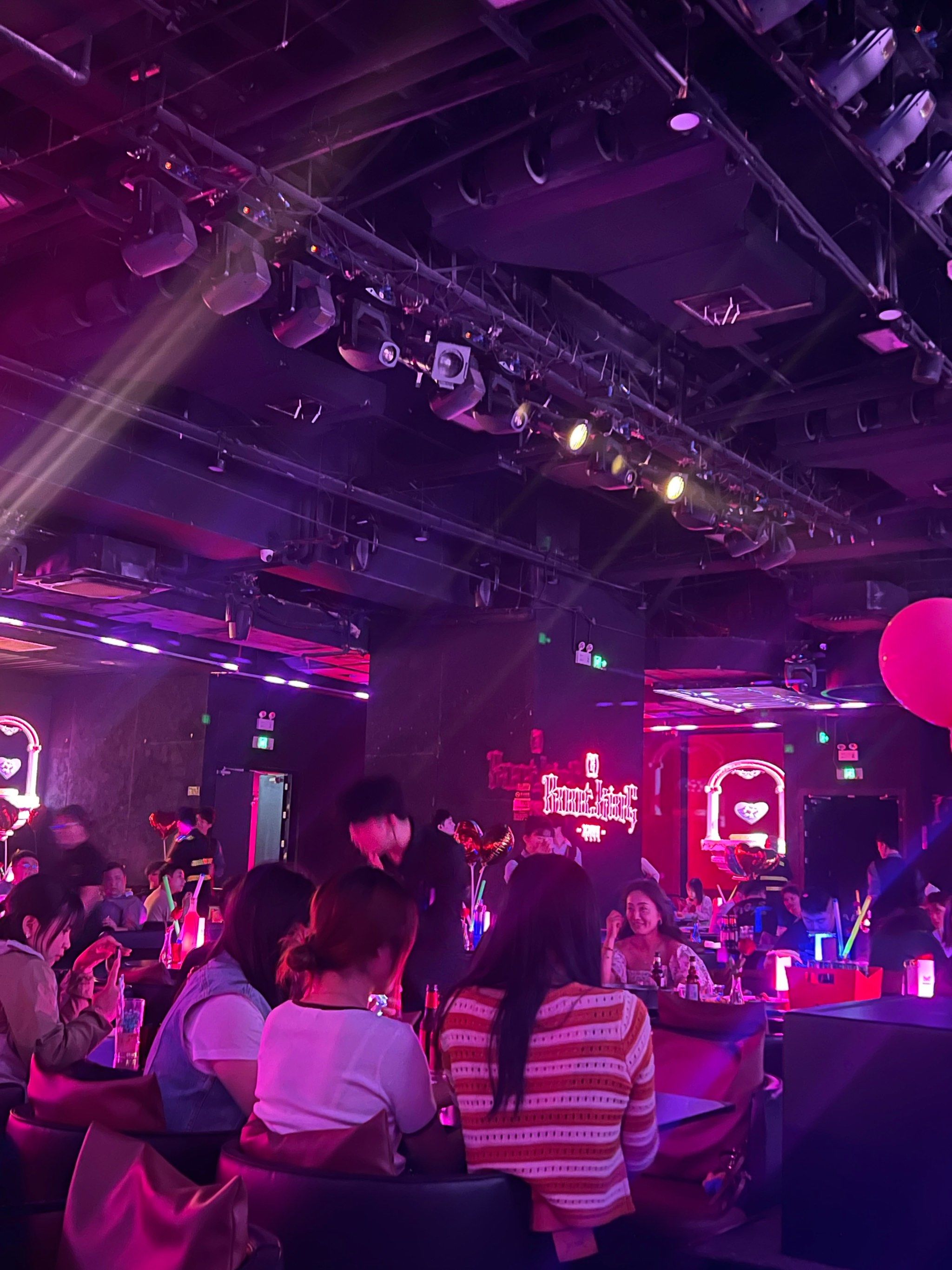 玉林商务ktv与片场区别解析-陆川县ktv预定